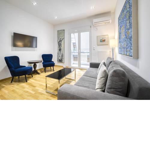 Stylish, Sunny & Central New Two Bedroom Apartment