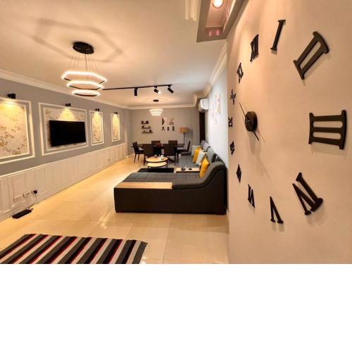 stylish with garden 3bdrm 2 bath