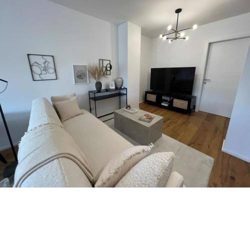 Stylishes Apartment mit großem Balkon nahe Hauptbahnhof