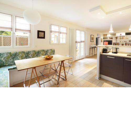Sublime appartement Champs Elysees ( Chaillot)