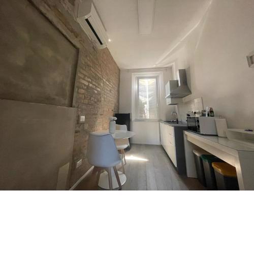 Suite 649 Bilocale con terrazzo