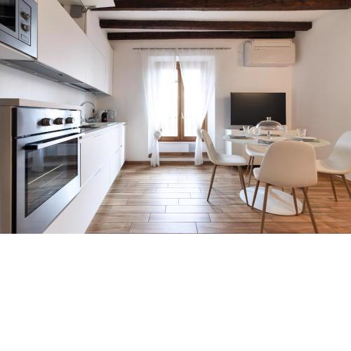 Suitelowcost Pestalozzi Navigli