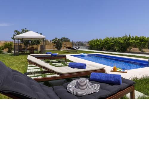 Summer Breeze Villa