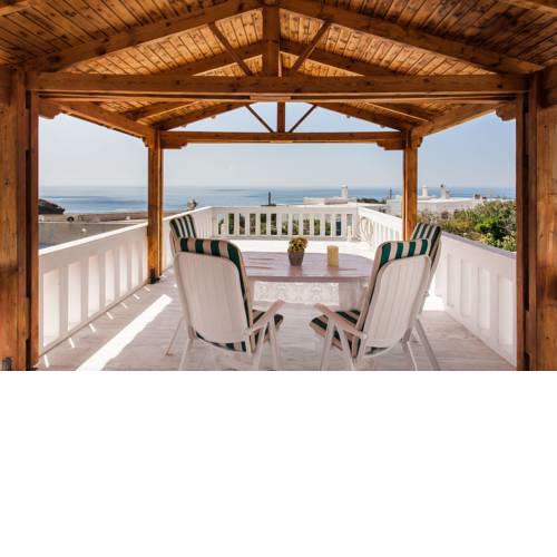 Summer flat steps to beach with Garden & Sea View