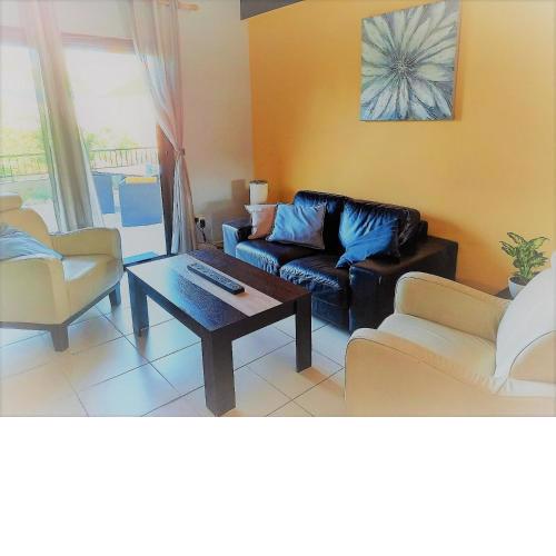 Summer Garden Apartment