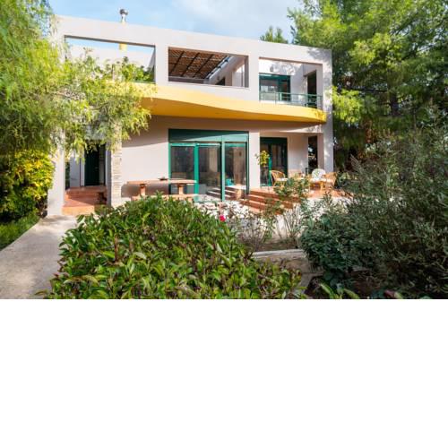 Summer House, A Refreshing Escape
