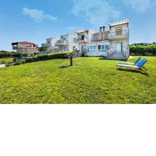 Summer house in Afytos