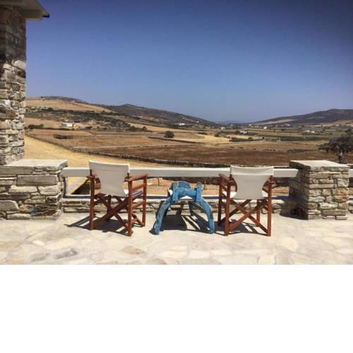Summer House in Antiparos, Livadia