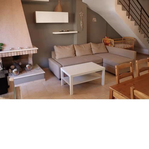 Summer Maisonette in Kallithea
