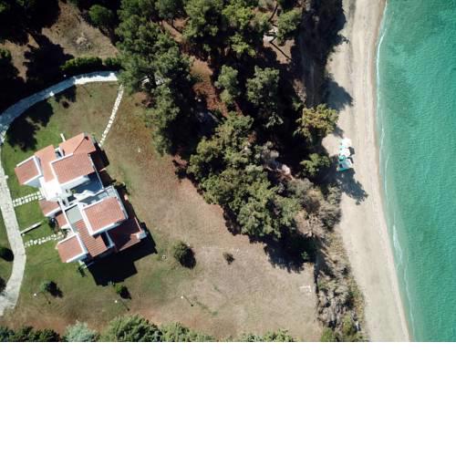 Summerday Villa Private Beach