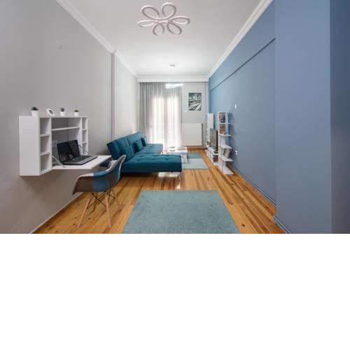 Sun-filled Luxurious & Elegant Apartment