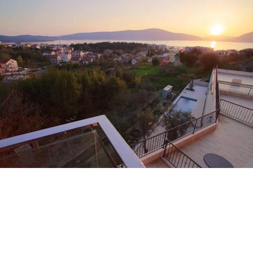 Sun Salutation in Tivat 2 Bedroom with a Great Sea View