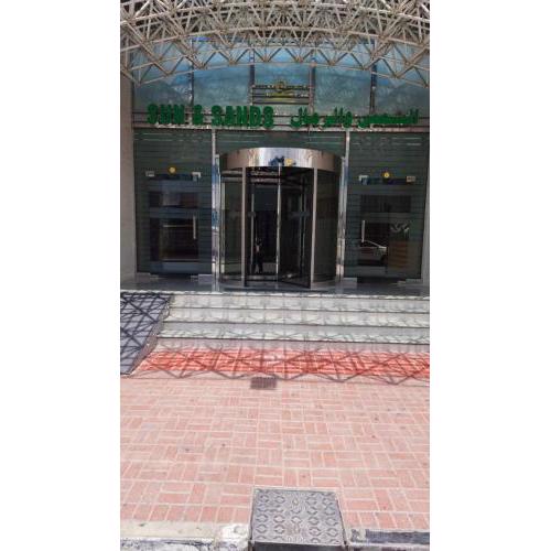 SUN & SANDS HOTEL LLC