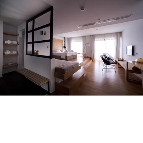 Sunday Boutique Hotel