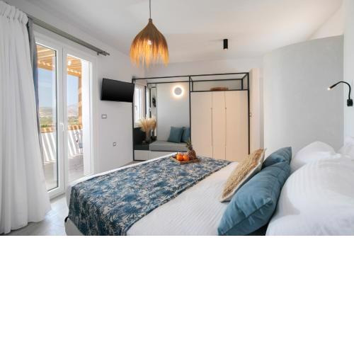 Sunday Luxury Suites