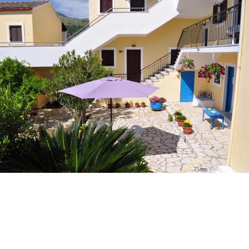 Sunflower Apartments & Studios