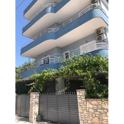 Sunmoon Apartments