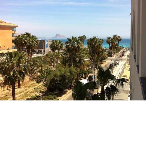 Sunny 2 bed 2 bath apto beach Albir