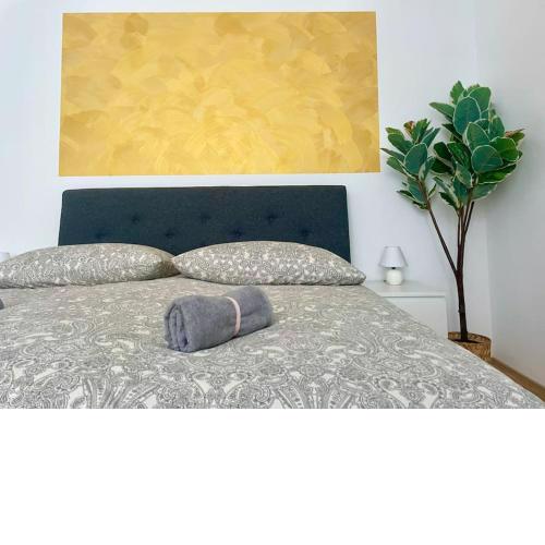 Sunny 60 m2 Apartment - 15 min to Center - Free Netflix