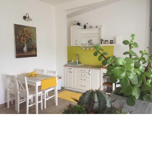 Sunny Apartment