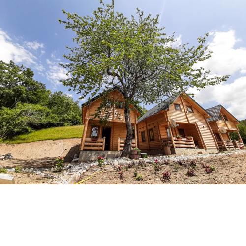 Sunny Hill Cabins Kolašin