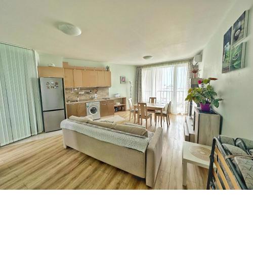 Sunny Home 1