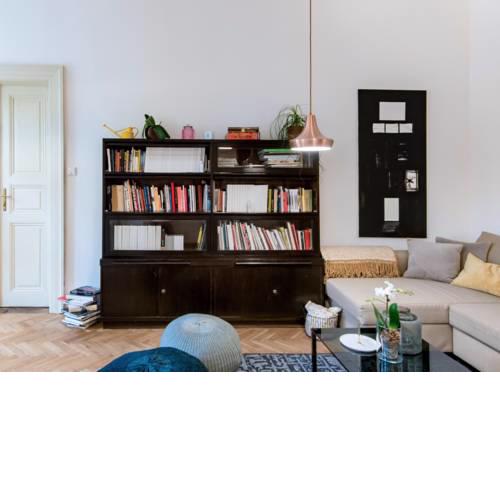Sunny Prague Apartment