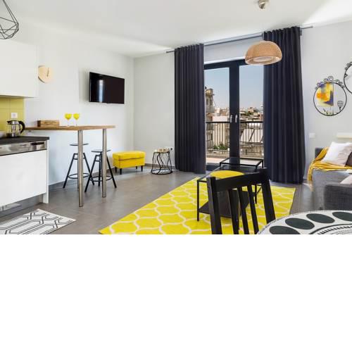 Sunny Style Vacation Apartment