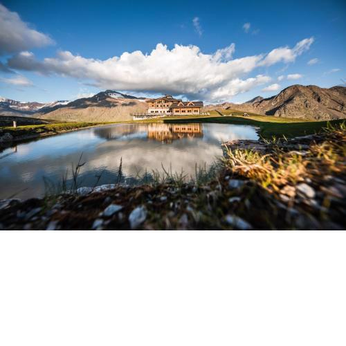 Sunny Valley Mountain Lodge