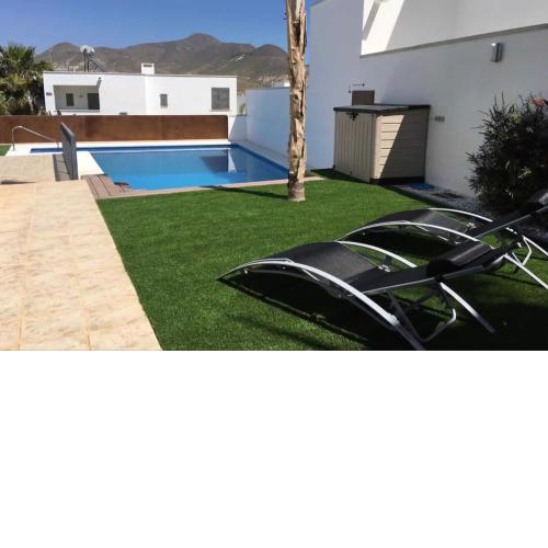 Sunny Villa with garden and salt water pool