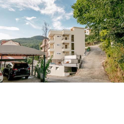 SunnyApartments