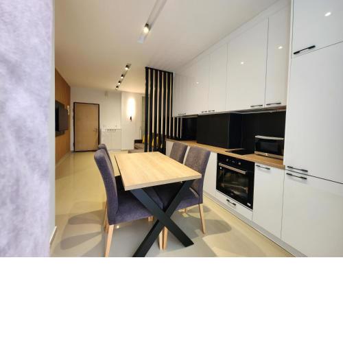 Sunrise Sea View Apartment