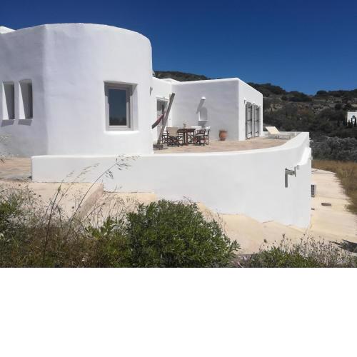 SUNSENSES Villa