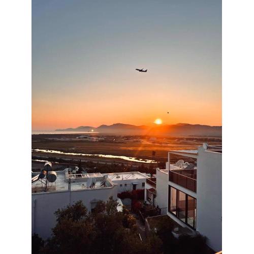SUNSET AİRPORT VİLLA