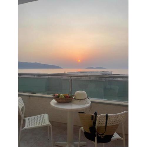 SUNSET APARTMENT