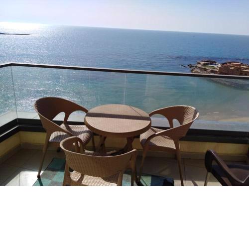 Sunset Balcony Haven