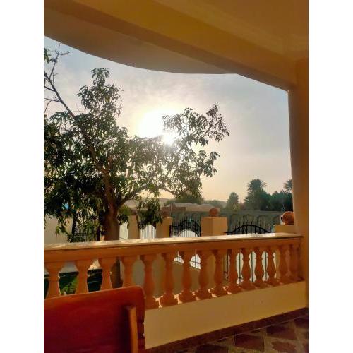 Sunset Guesthouse Abusir