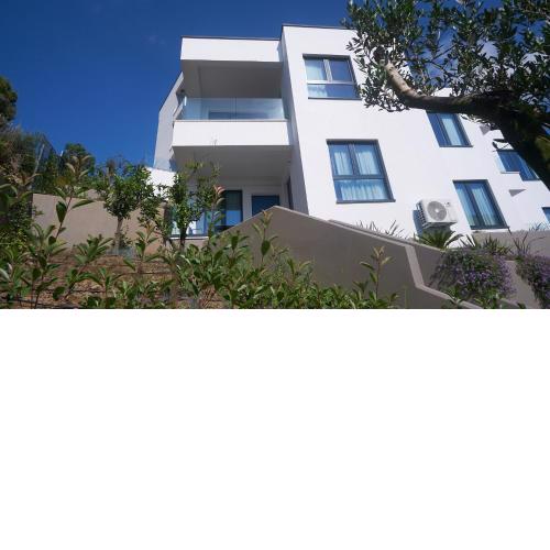 Sunset Residence Apartments