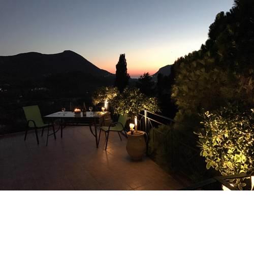 Sunset studio kokkini