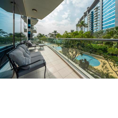 Sunset view apartment in Oceana