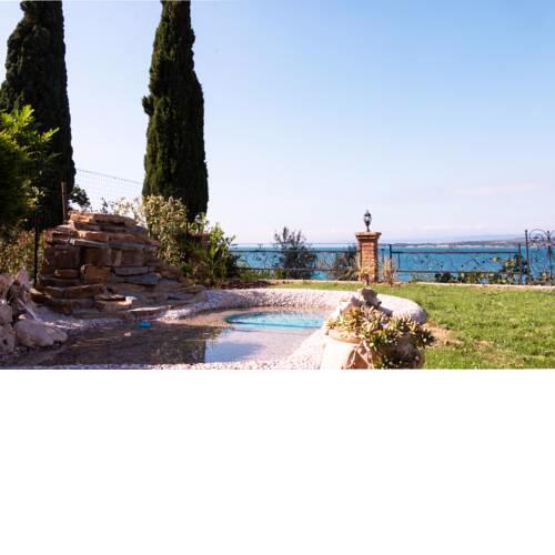 SunVilla