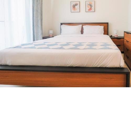 Super OYO 1044 Home Ajmal Sarah tower 1 Bedroom