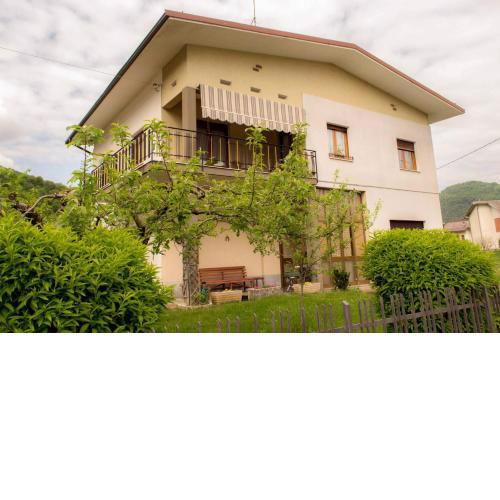 Super Villa With Garden Ideal For Families