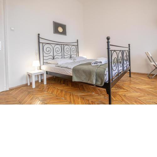 Superb 2BR Apt Very Spacious At the Millenium Tower
