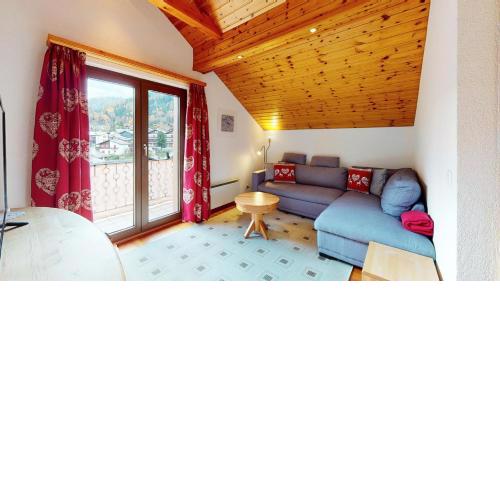 Superb family apartment in centre of the village of Vercorin