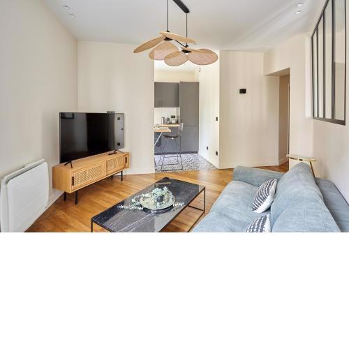 Superb Invalide apartment Invalide near Eiffel Tower Cambronne