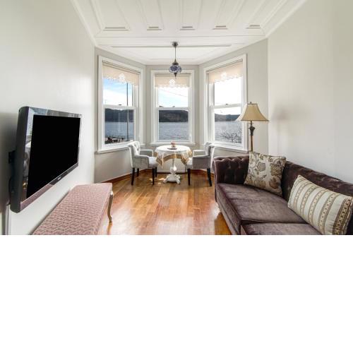 Superb Mansion with Bosphorus View in Sarıyer