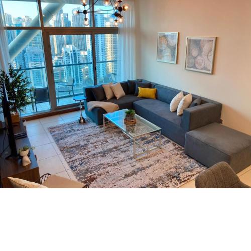 SuperHost - Gorgeous Apartment With Incredible Cityscape View