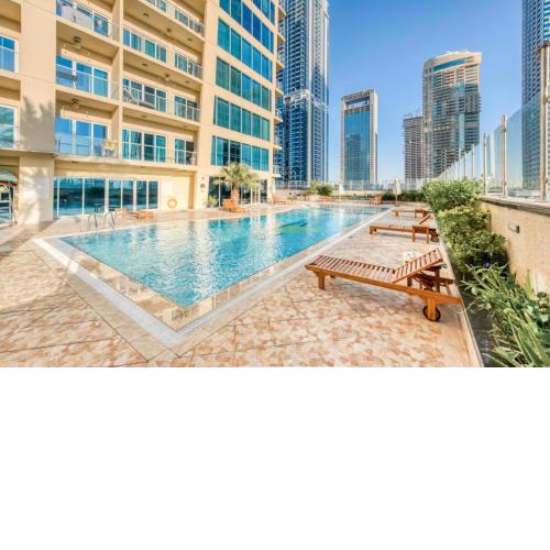 SuperHost - Luxurious Studio in JLT With City Skyline View