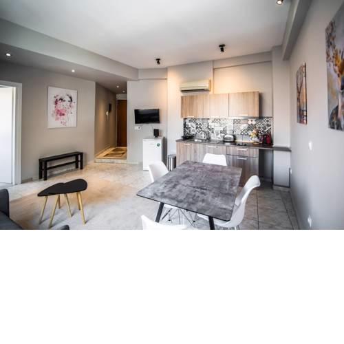 Superior 1Bd Home in the Heart of Monastiraki